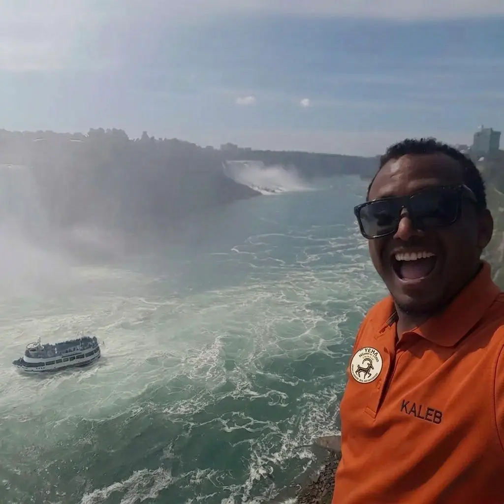 Kaleb - Niagara Falls tour guide